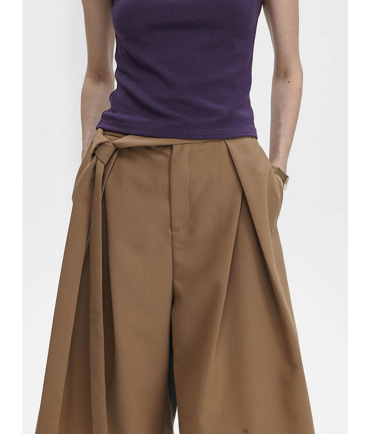 3D-Shirred Shorts