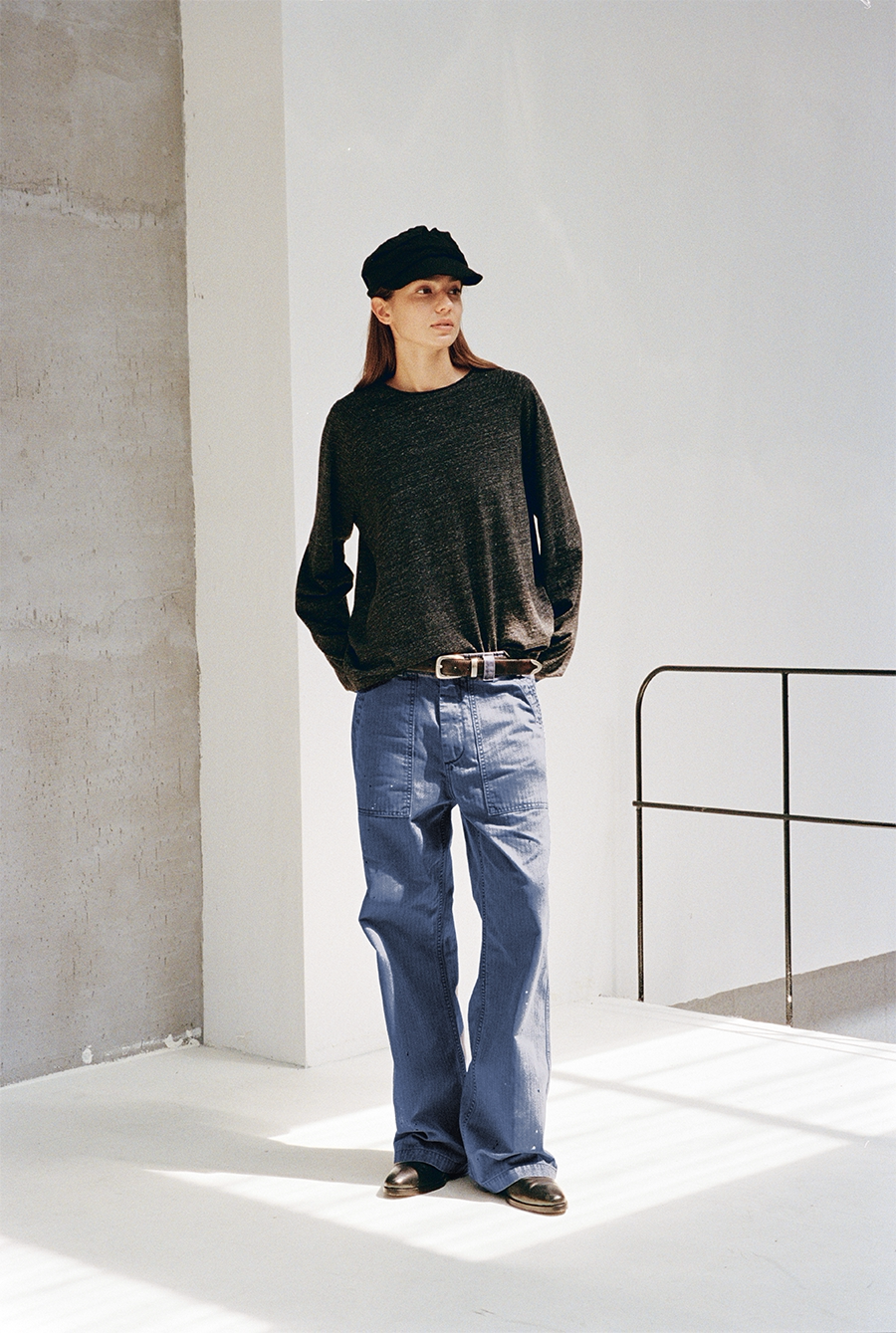Raglan-Sleeve Roll-Neck T-Shirt