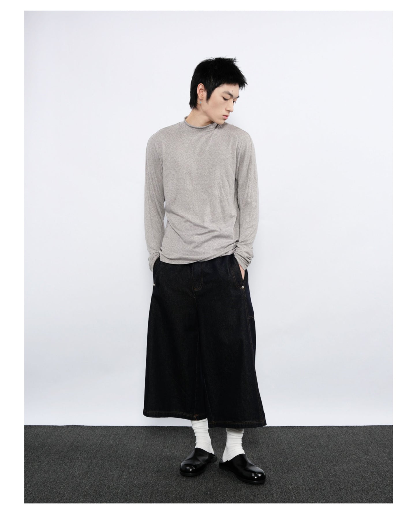 Raglan Sleeve Sweater