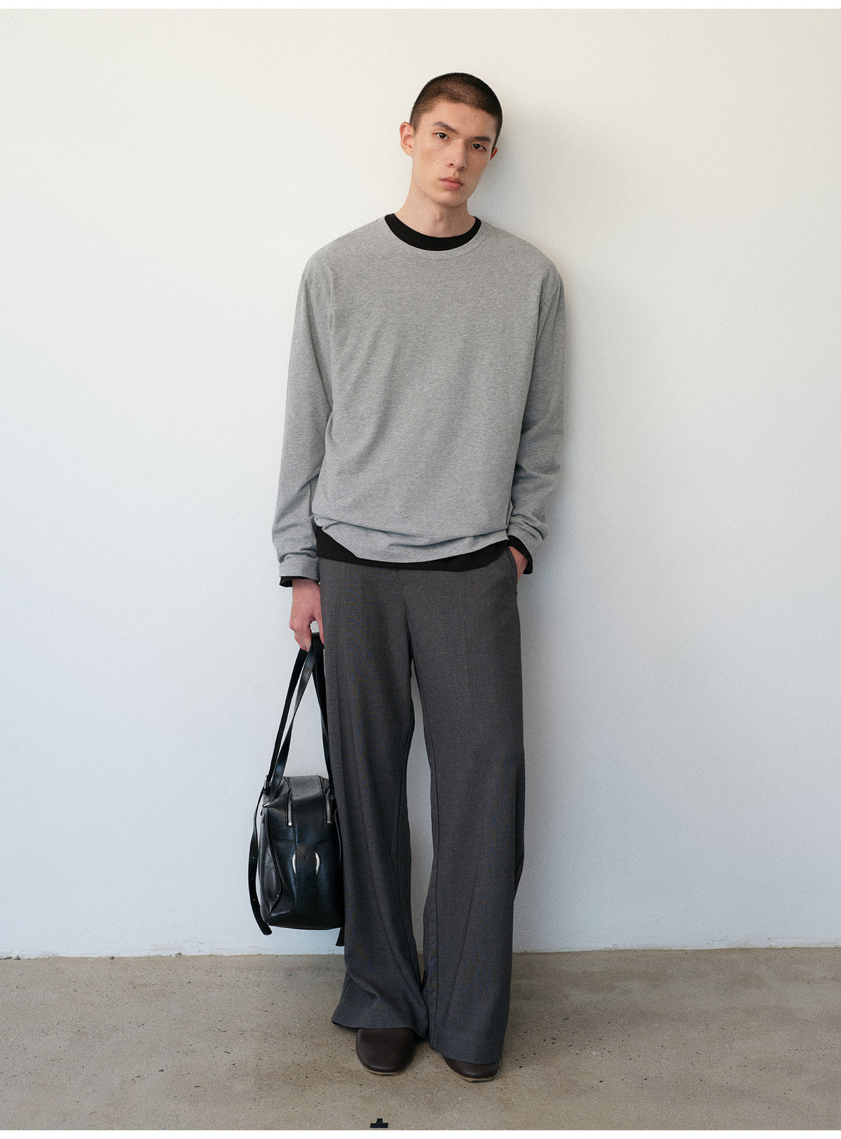Curved-Leg Casual Pants