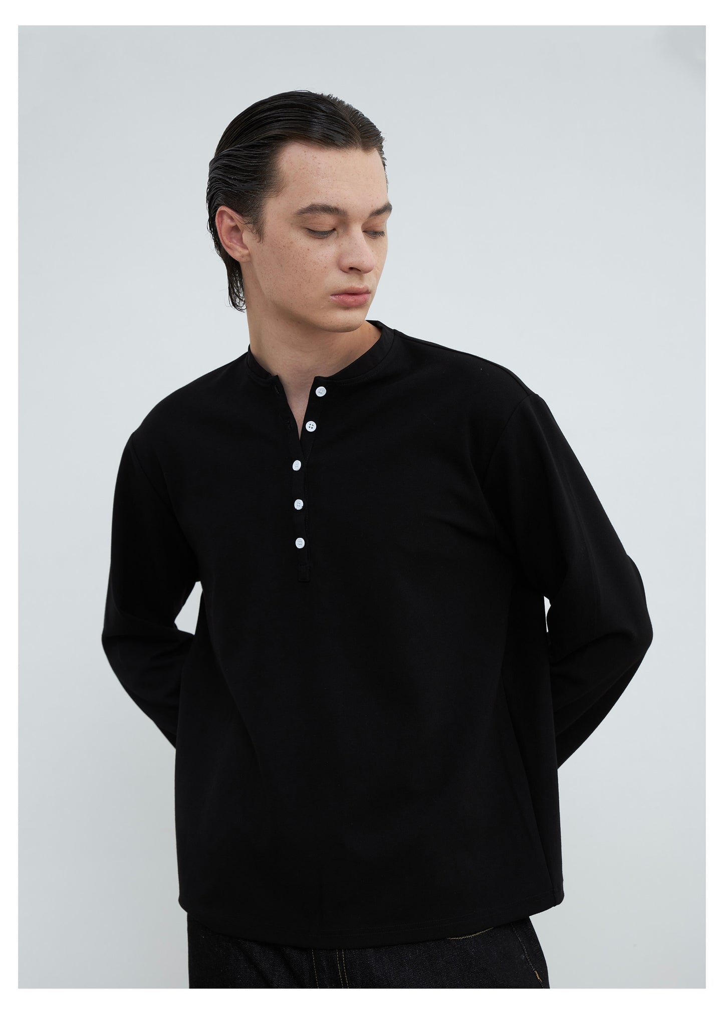 Henry Collar Clean Fit T-Shirt