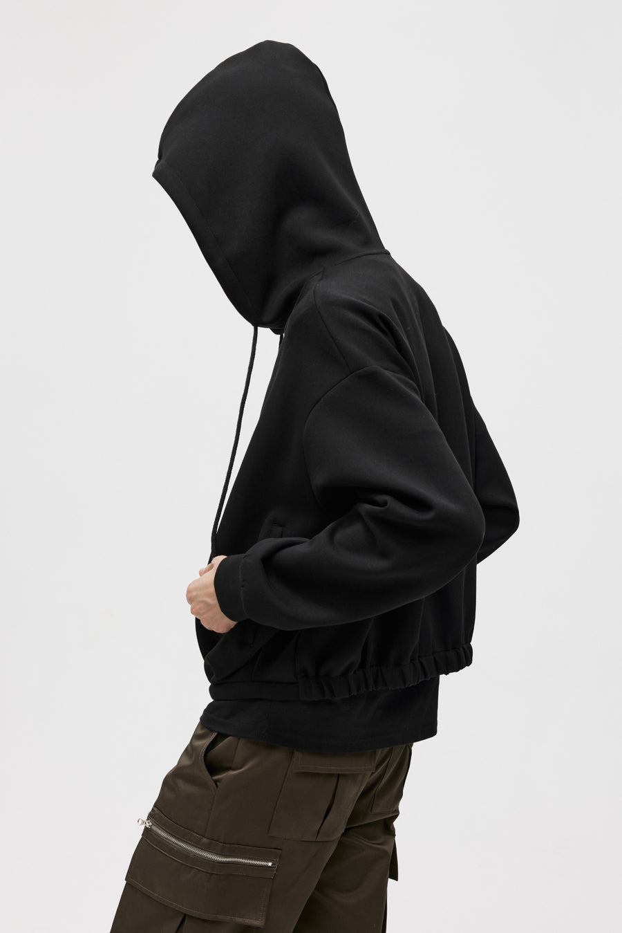 Pleated Air Layer Hooded Sweatshirt