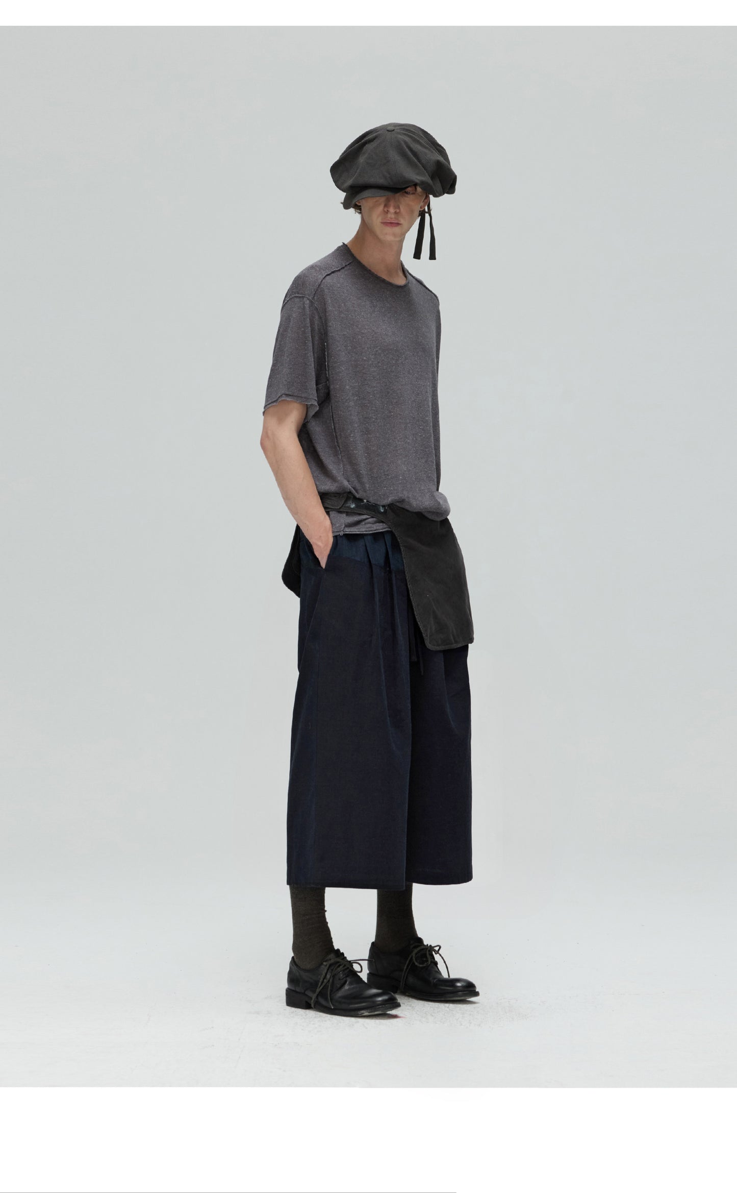 Pleated Loose-Fit Shorts