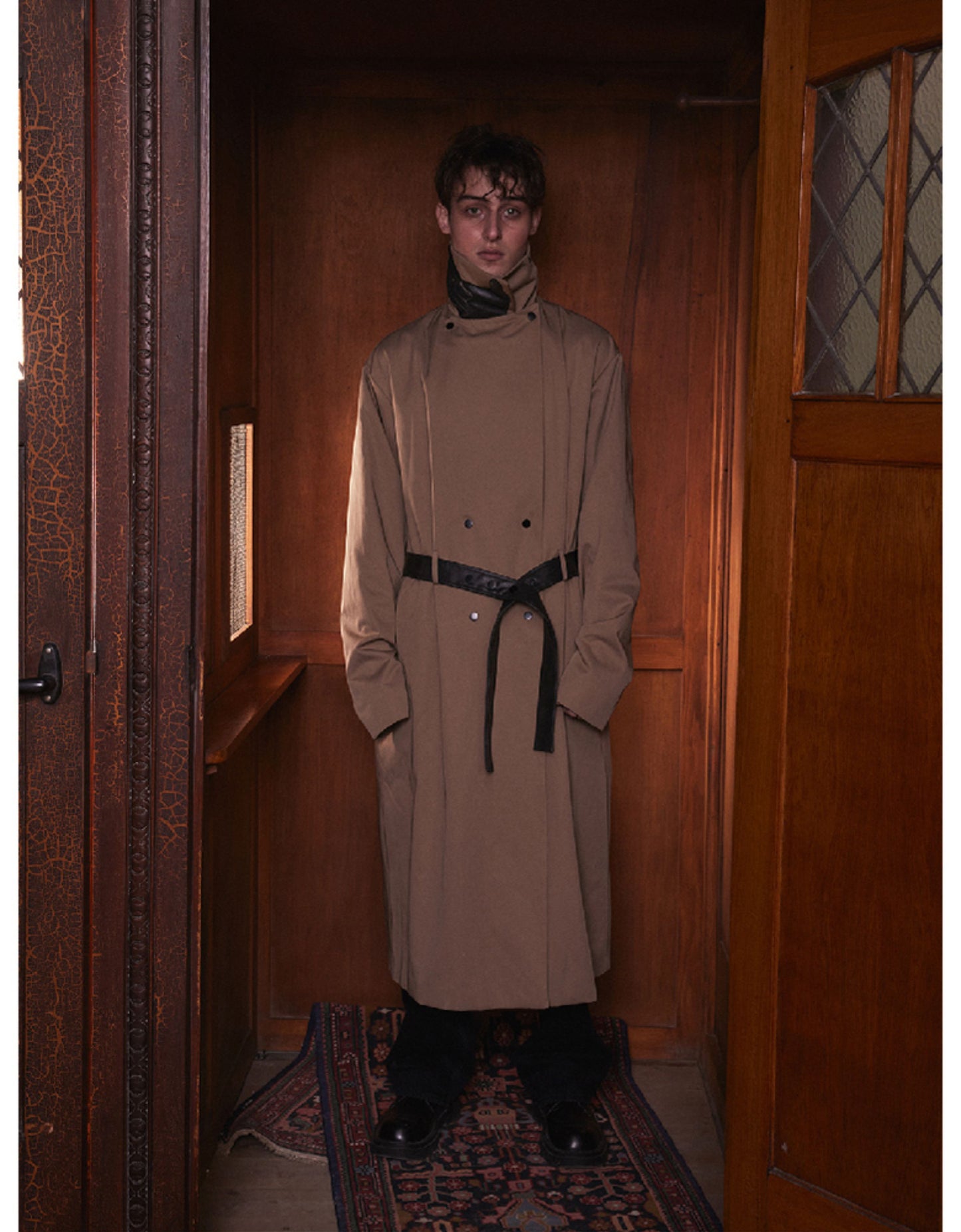 Leather hand stand collar long coat