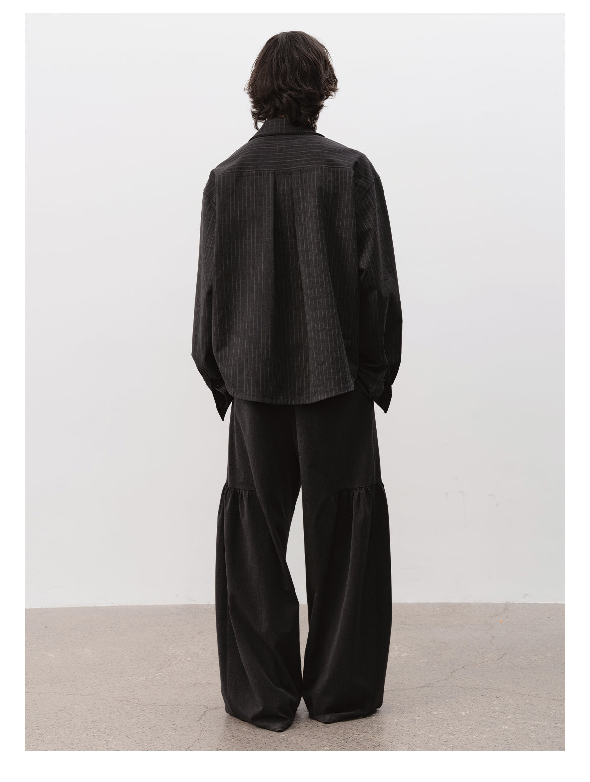 Wrinkle-resistant silhouette shirt