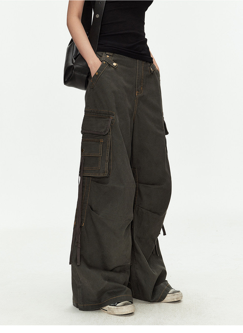 Wide-Leg Cargo Pants