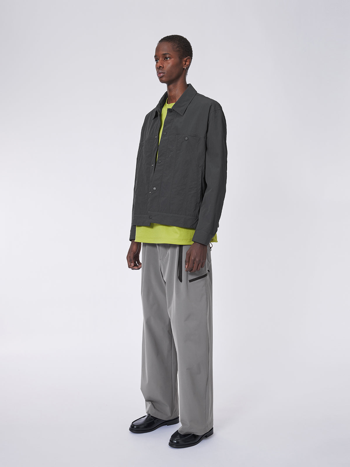 Short Wide Wrinkled Nylon Jacket