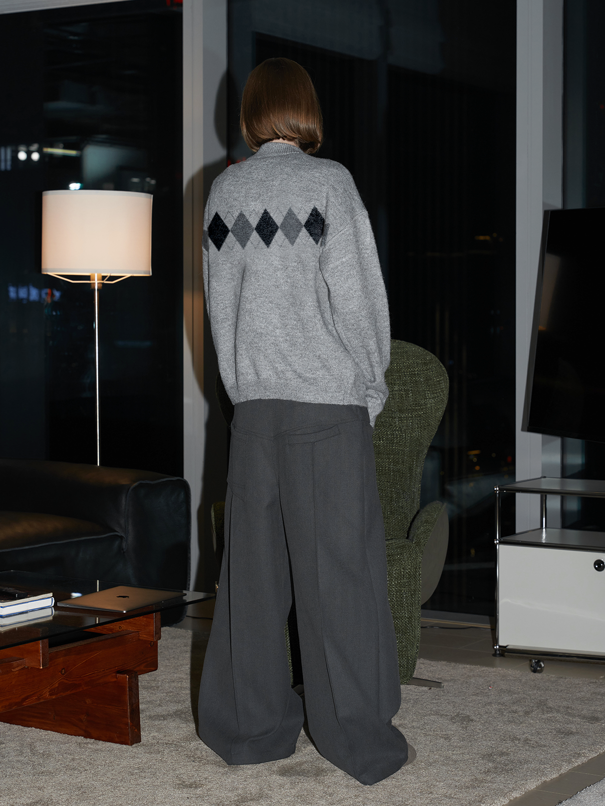 Diamond Pattern Zipper Cardigan