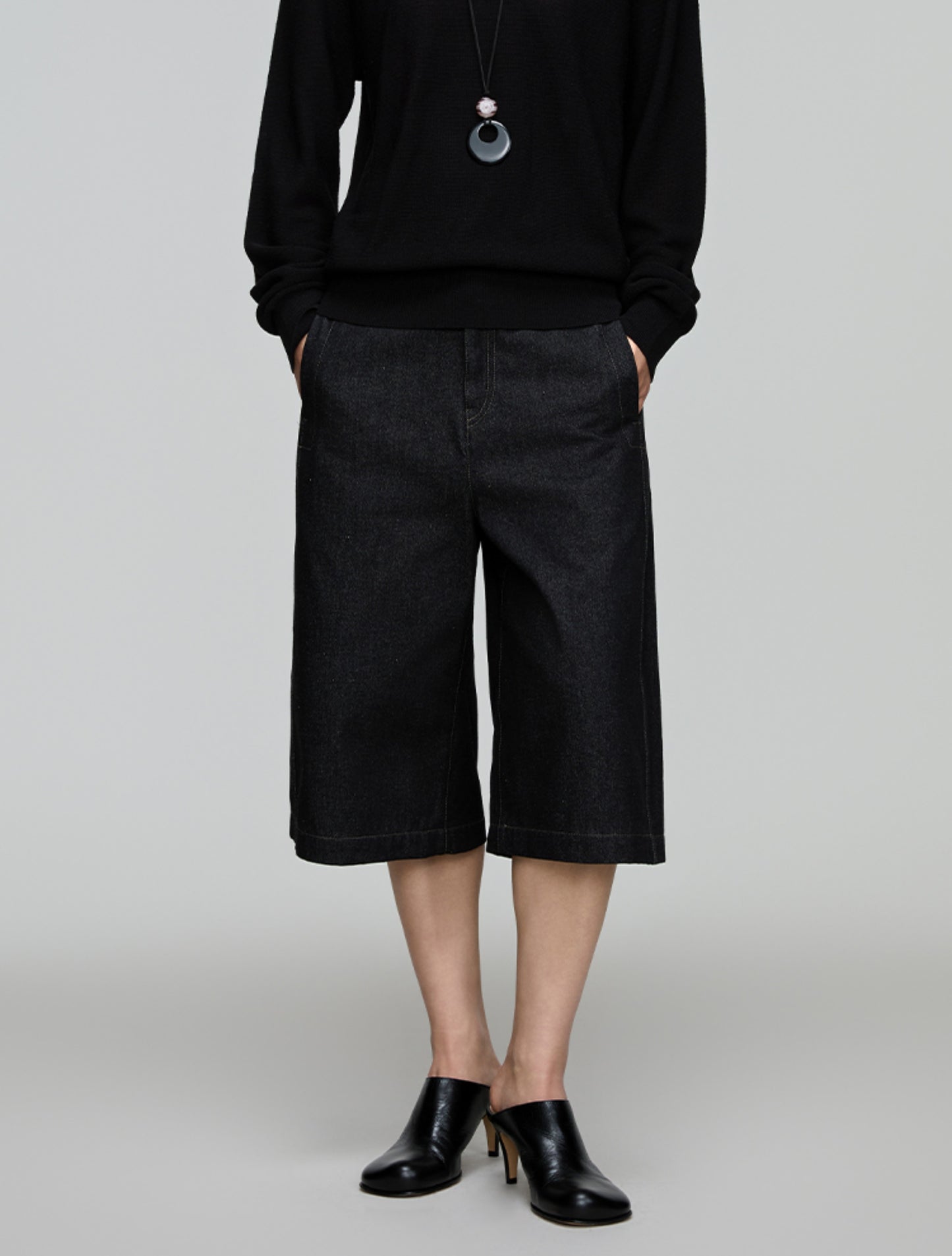 A-line loose denim shorts