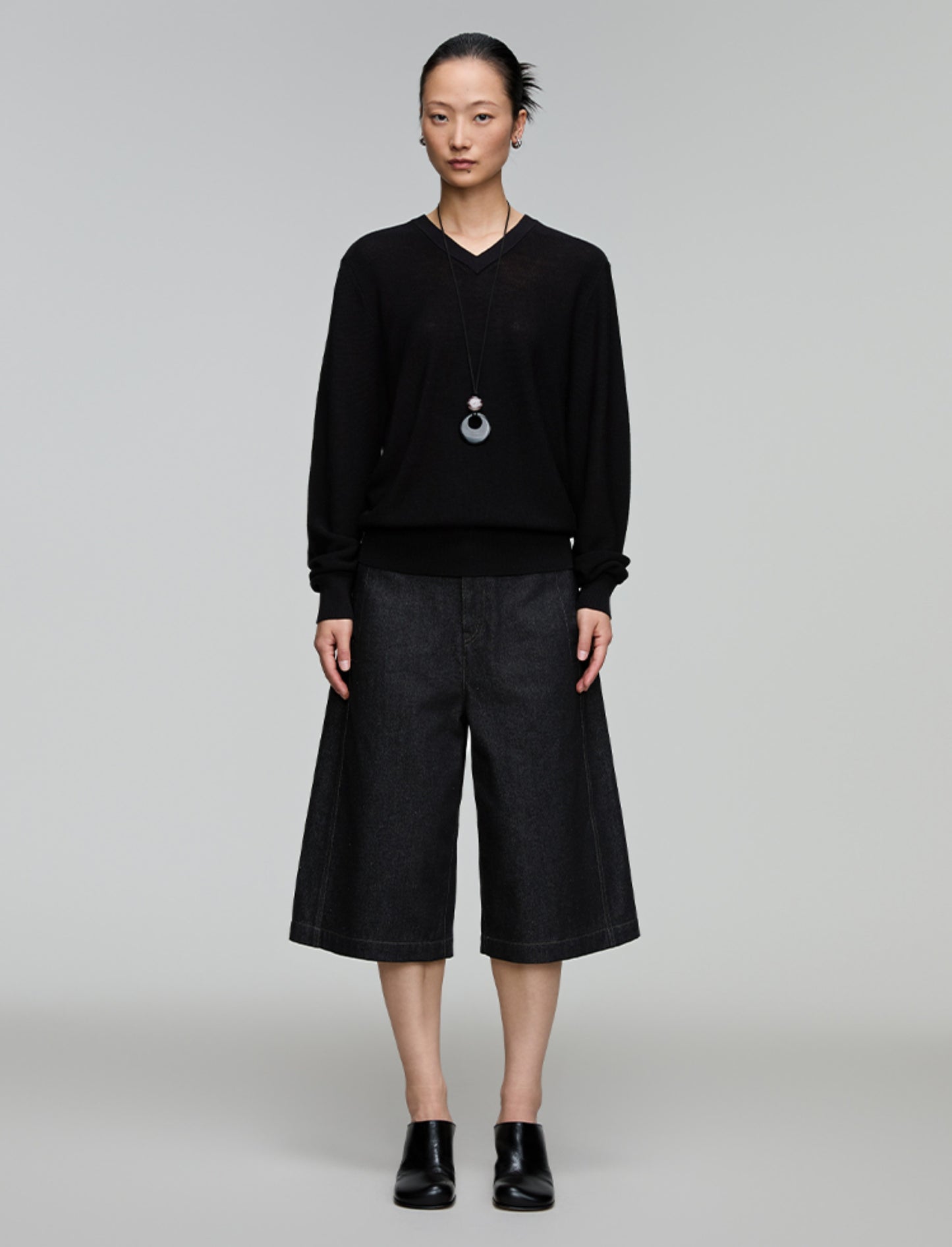 A-line loose denim shorts