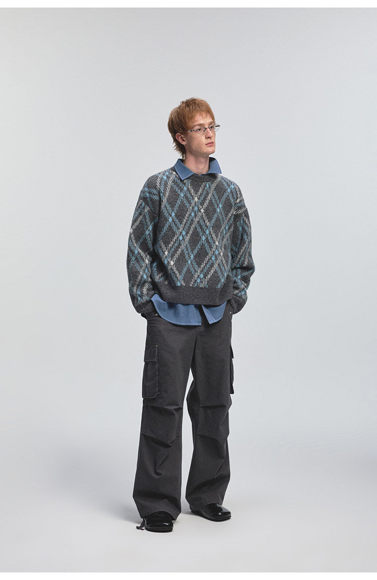 Diamond Pattern Crew Neck Sweater