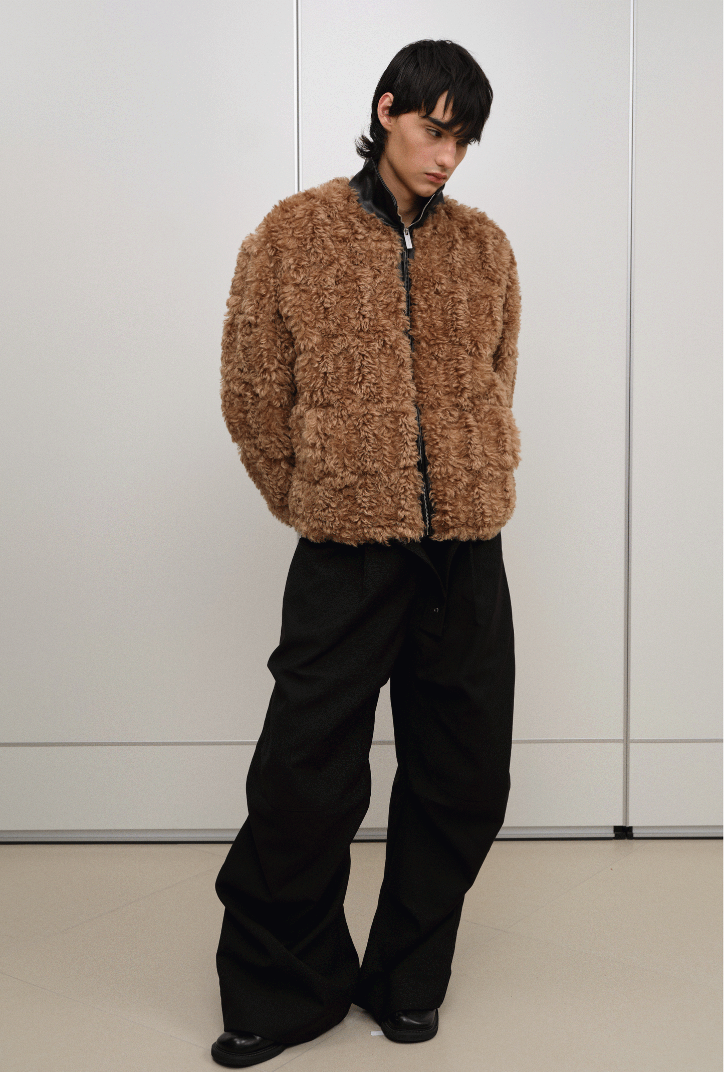 Fur jacket with zipper design