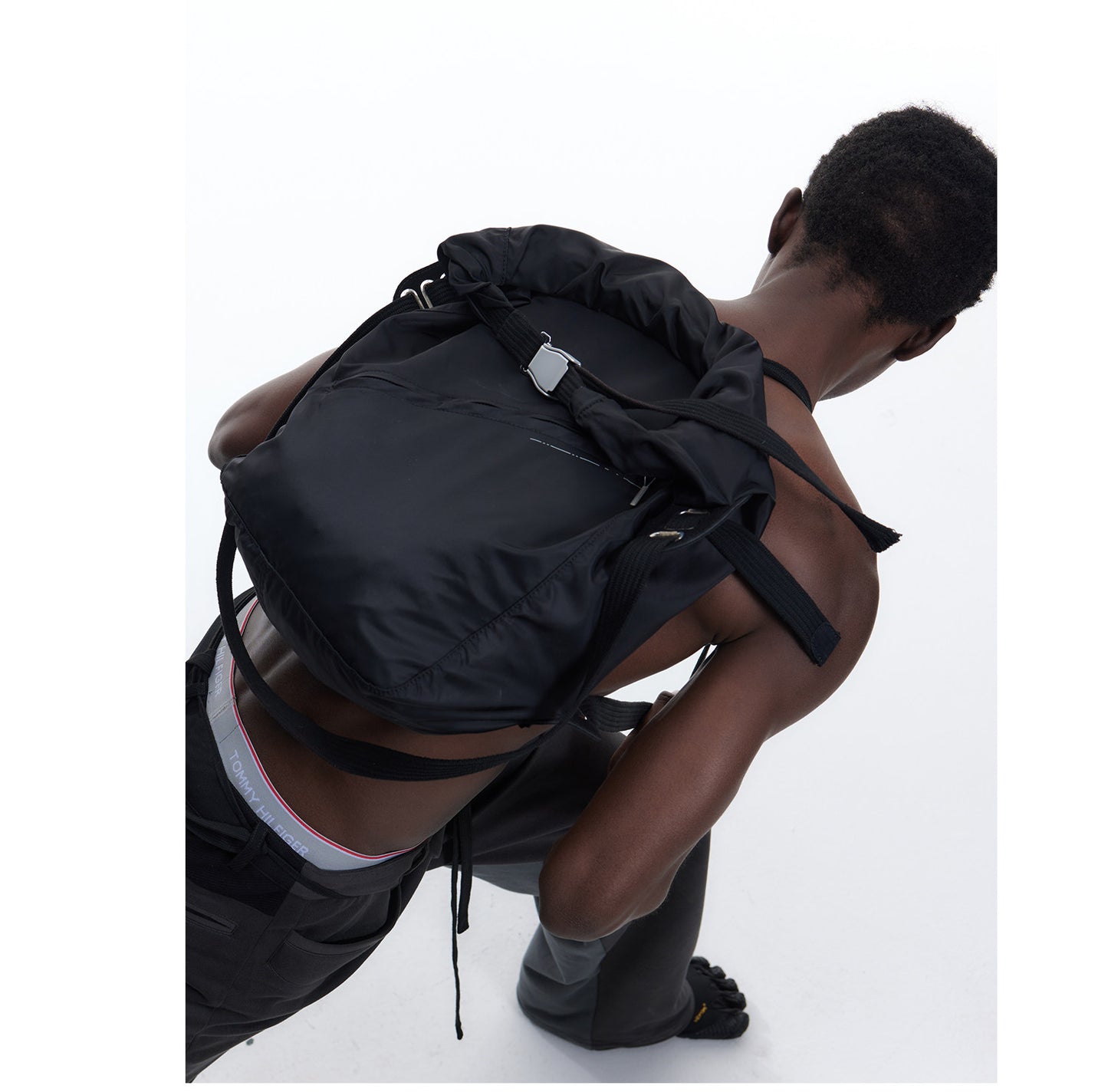 Large-Capacity Magnetic Nylon Shoulder Bag