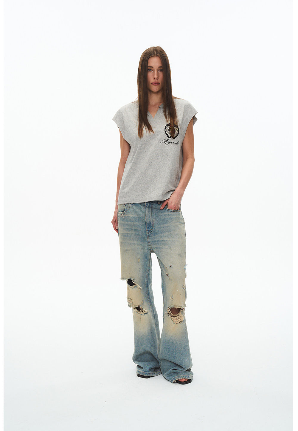 Embroidered Badge Sleeveless Shirt