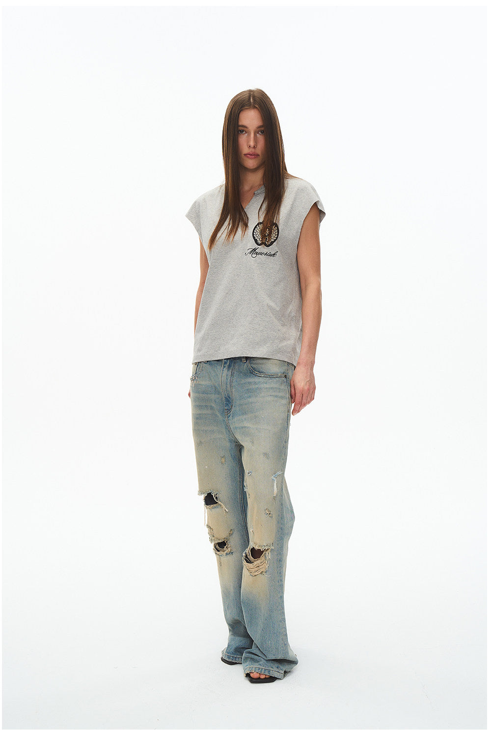 Embroidered Badge Sleeveless Shirt