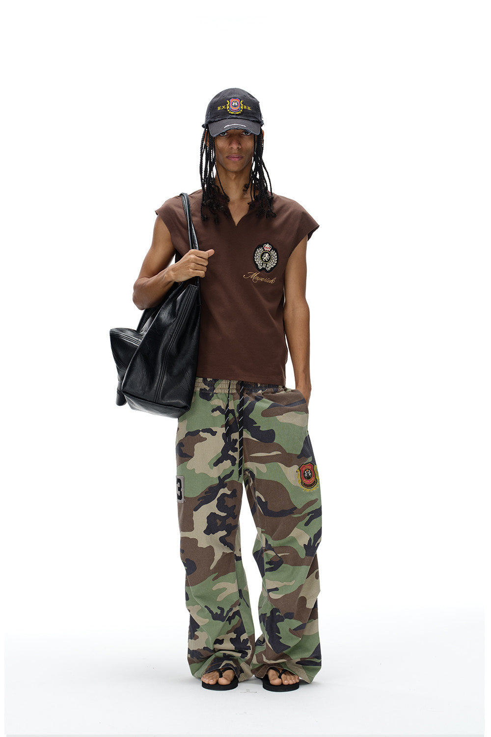Embroidered Badge Sleeveless Shirt