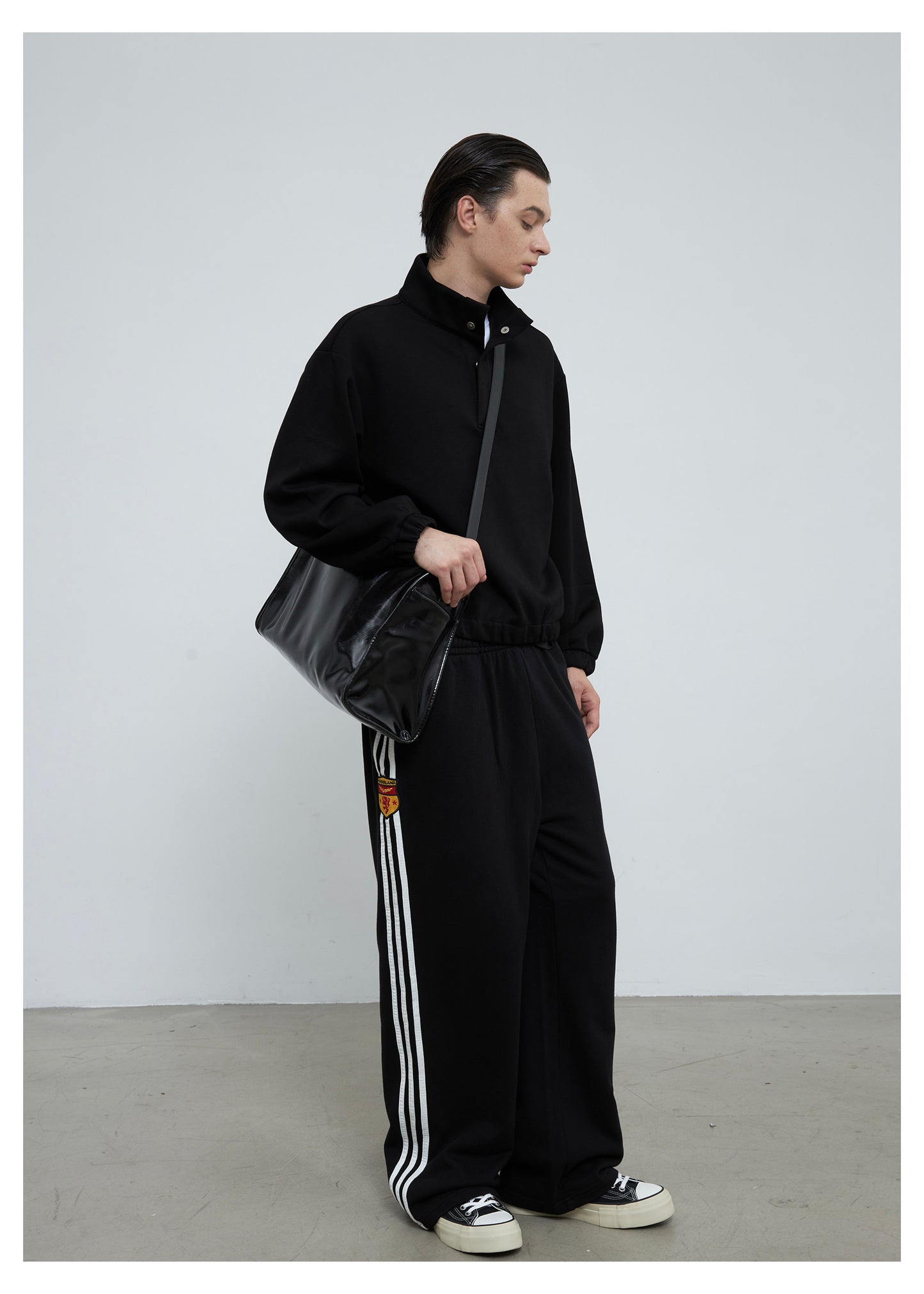 Loose Stand Collar Sweatshirt