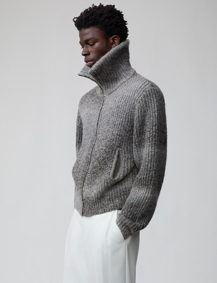 Loose-Fit Curved Sleeve Zip Cardigan