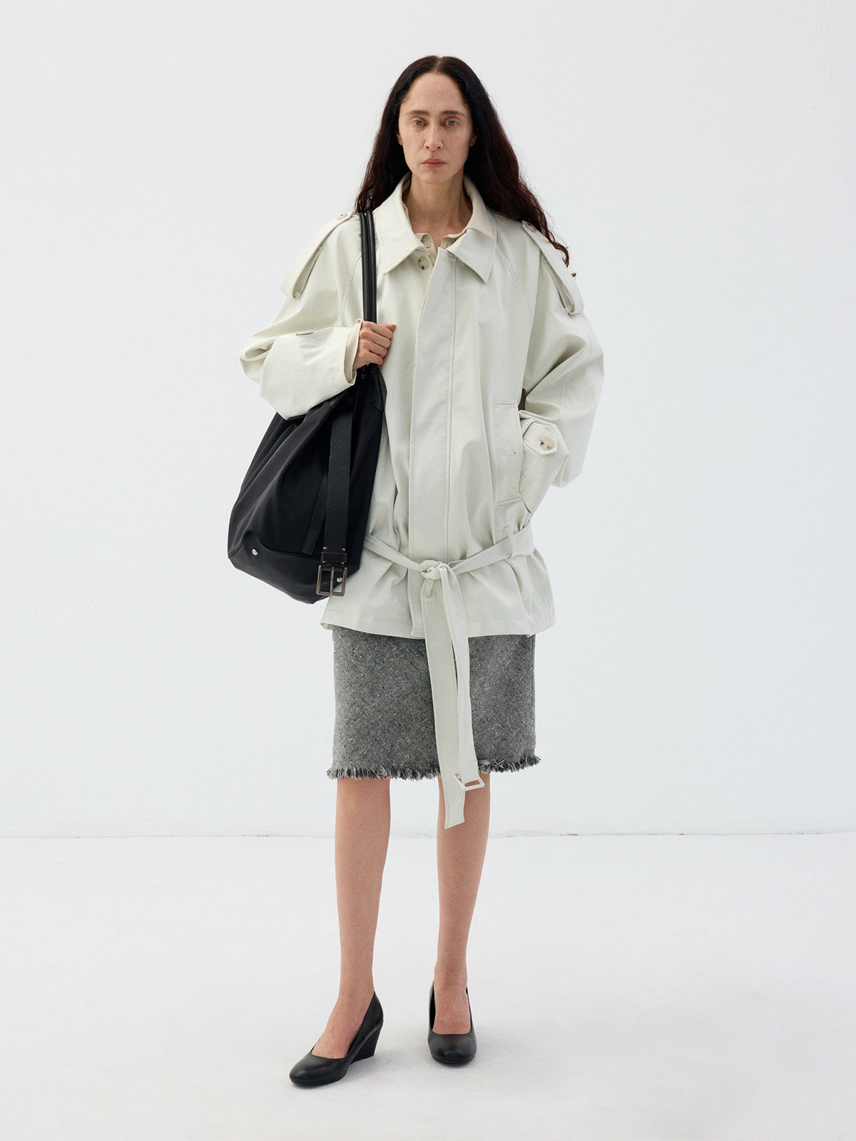 Mid-Length Jacket with a Wrinkle-Resistant Zipper