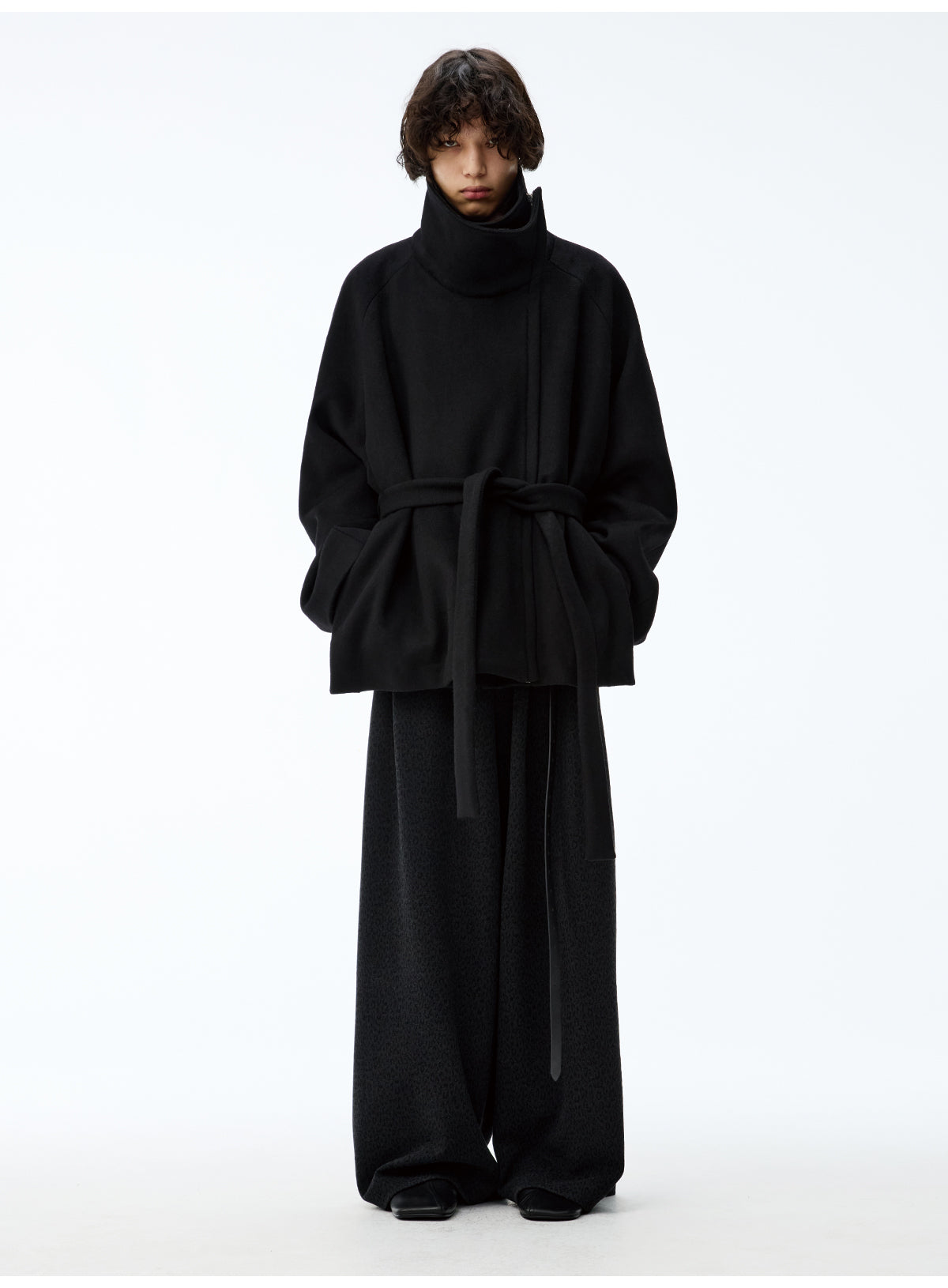 Diagonal Zipper Wool Coat