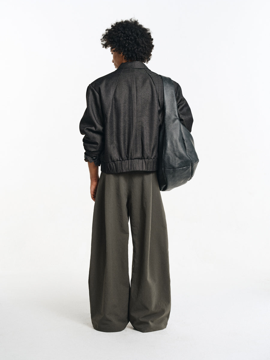 Short-length padded jacket