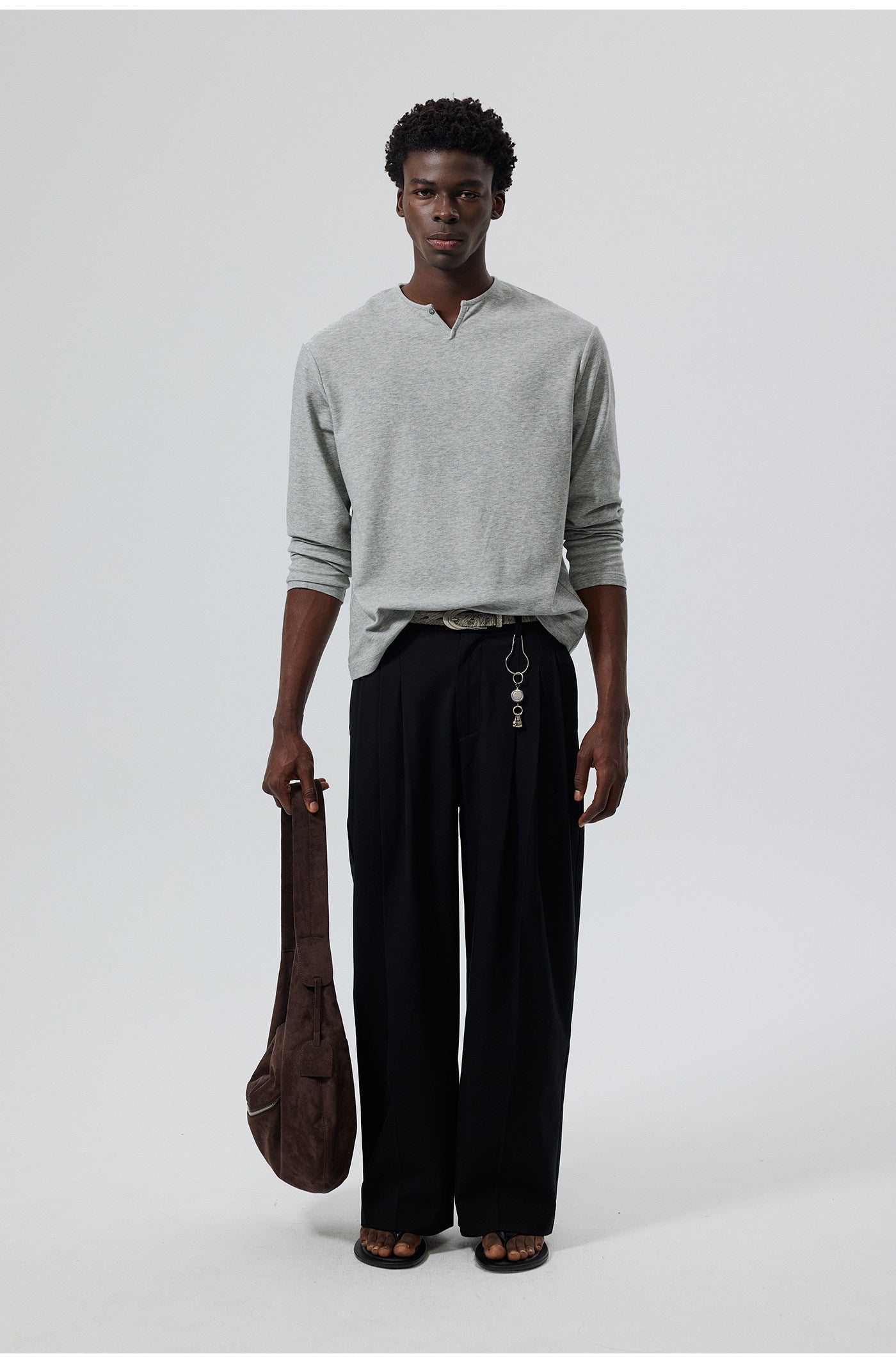 Single-button T-shirt