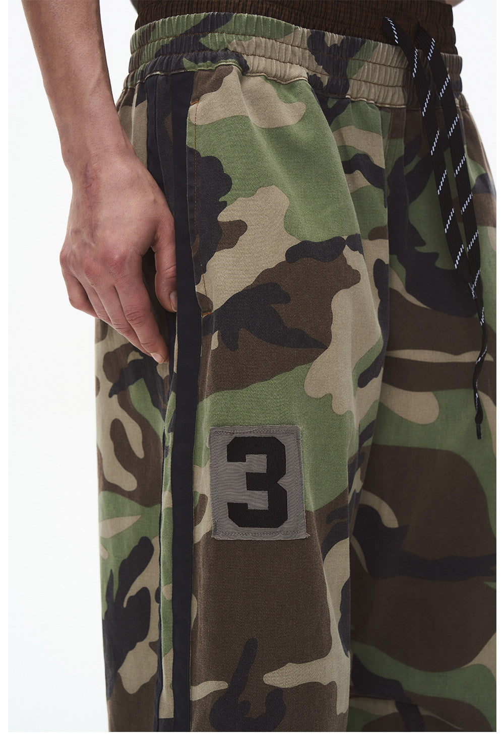 Aged Finish Double-Waist Camo Casual Pants