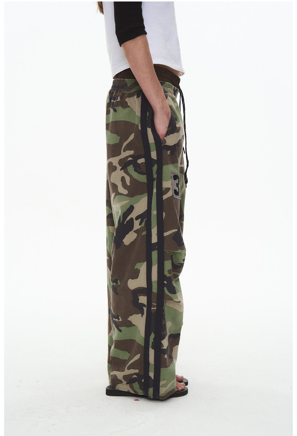 Aged Finish Double-Waist Camo Casual Pants