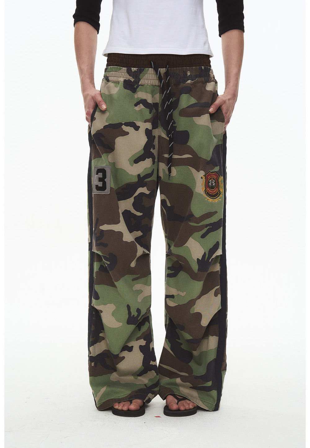 Aged Finish Double-Waist Camo Casual Pants
