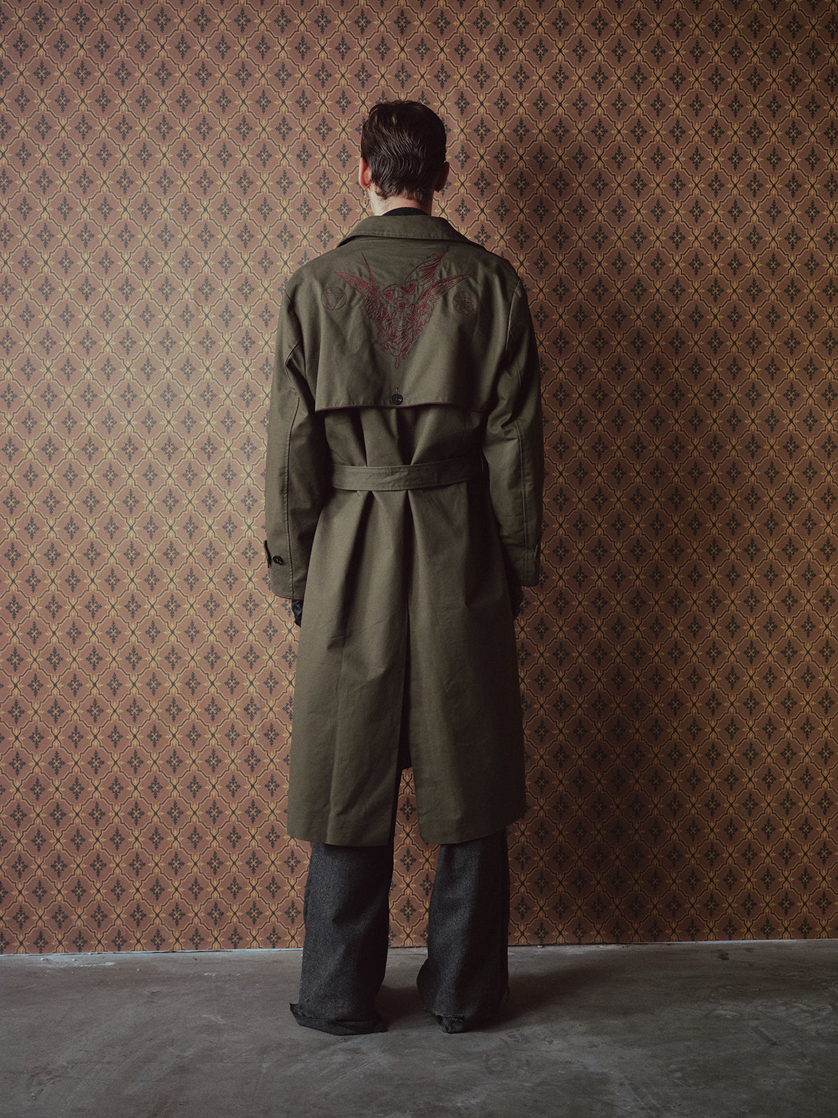 Single-breasted trench coat