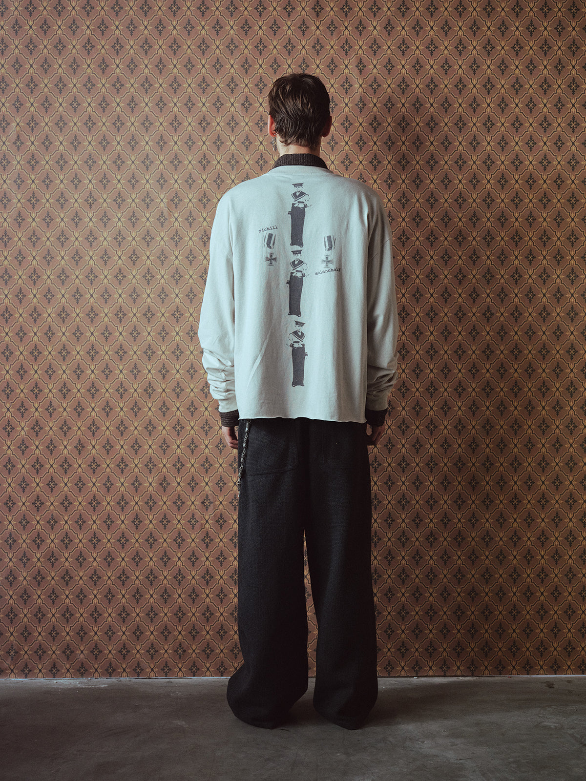 Round Neck Pullover T-Shirt