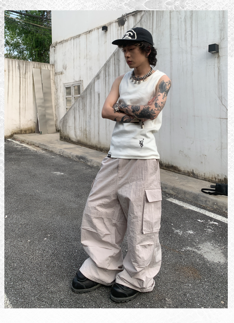 Straight Wide Side Pocket Cargo Pants