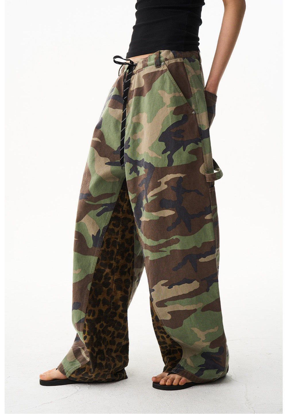 Logging Style Unisex Cargo Pants