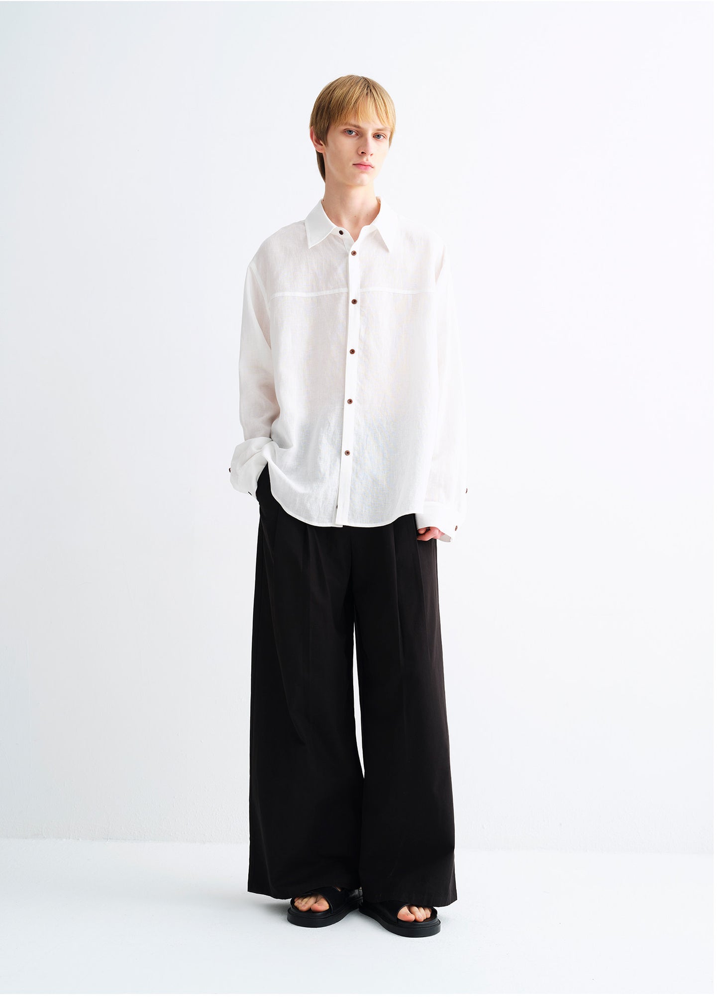 Linen-Blend Relaxed-Fit Shirt
