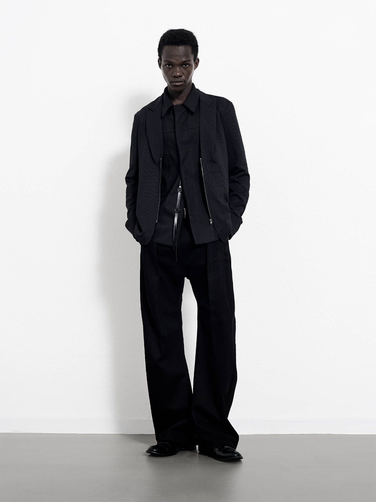 Box pleated sweatpants