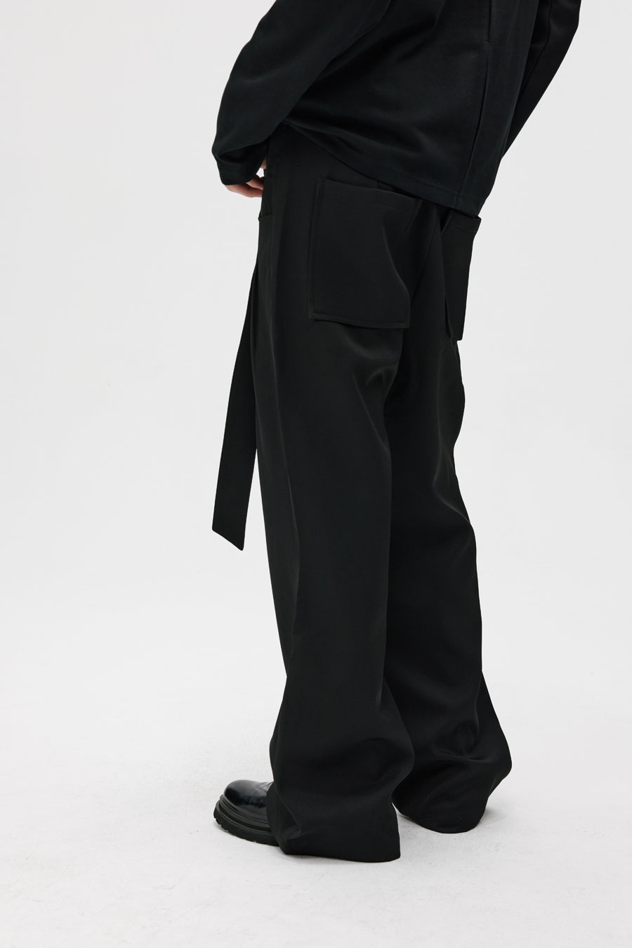 Double Pleated Straight Pants