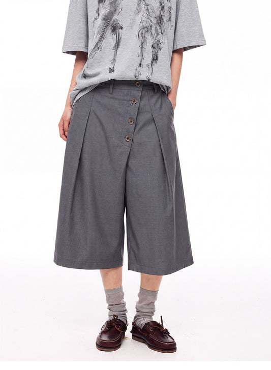 Shorts with a Diagonal Front Placket and Buttons