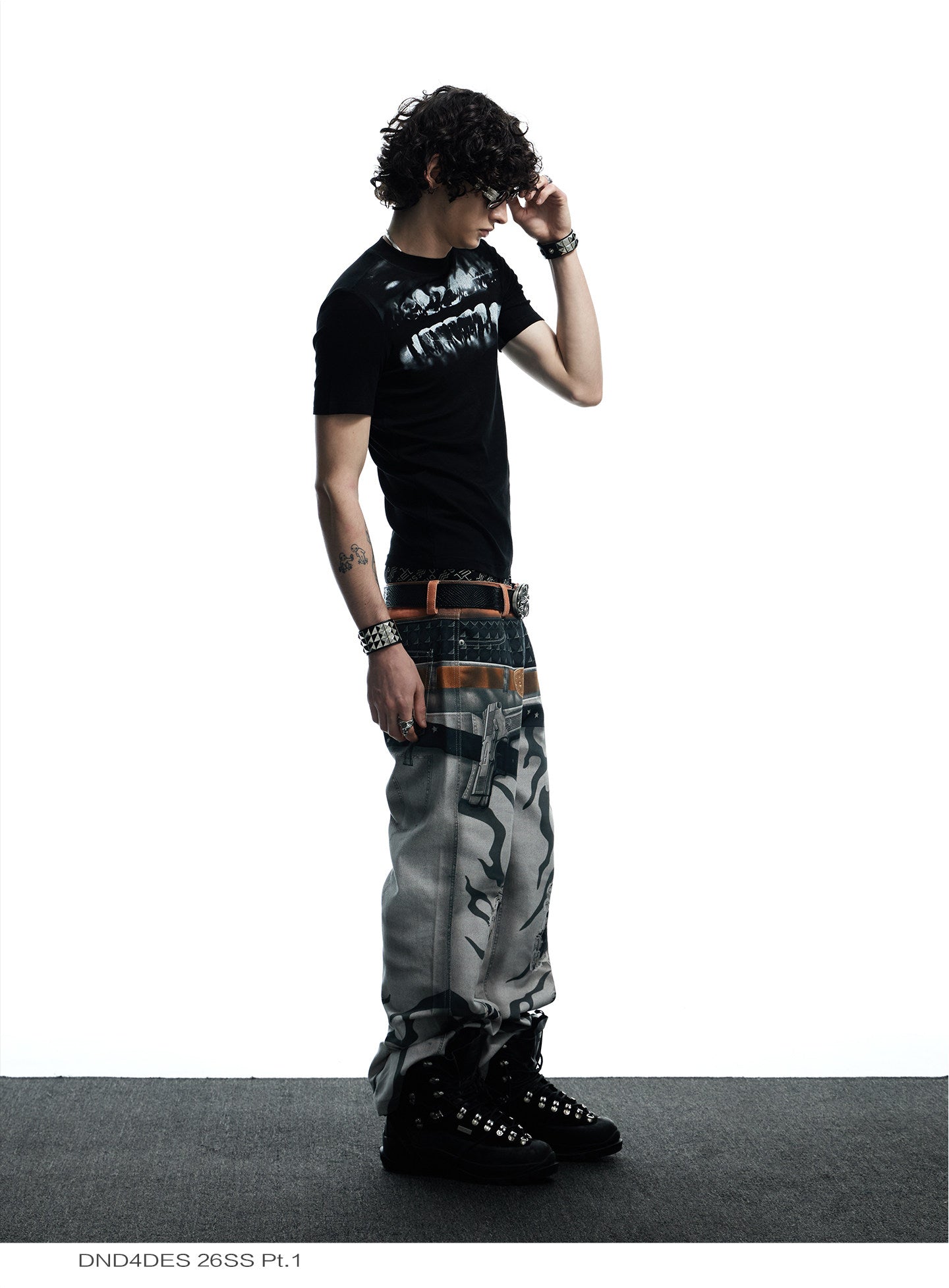 Tight-Fit Printed T-Shirt