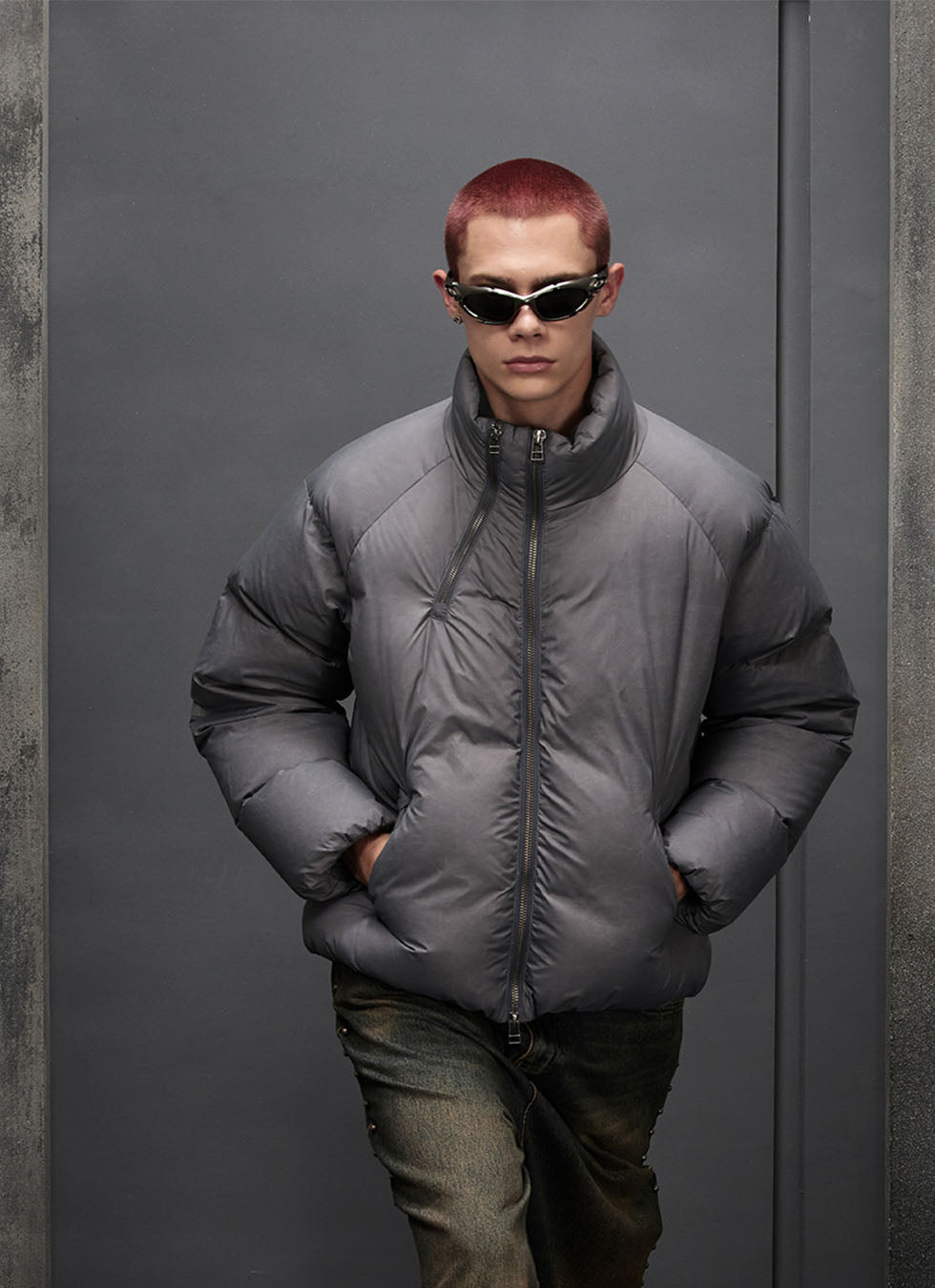 Stand collar loose white duck down jacket