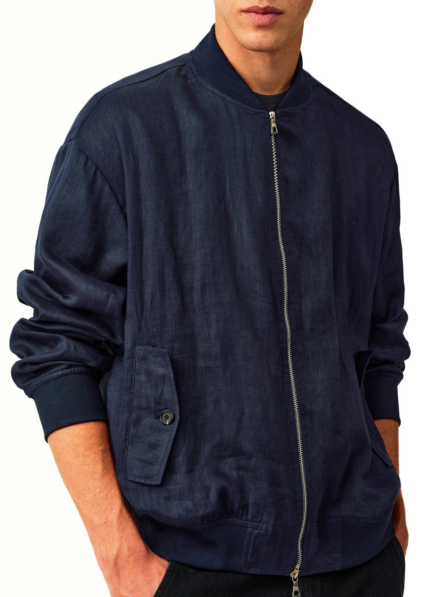 Lightweight bomber jacket