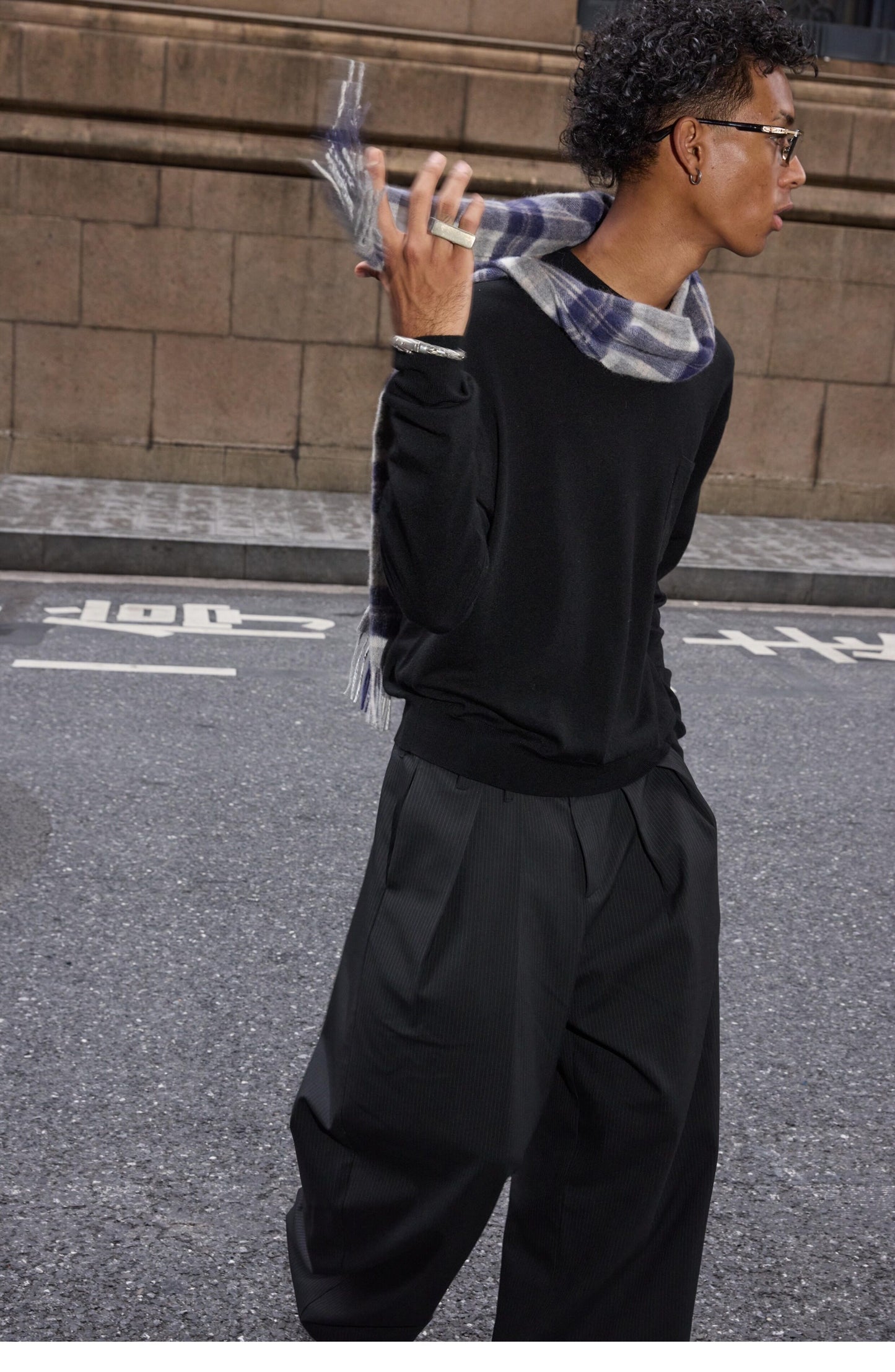 Crew-neck Sweater with Pockets