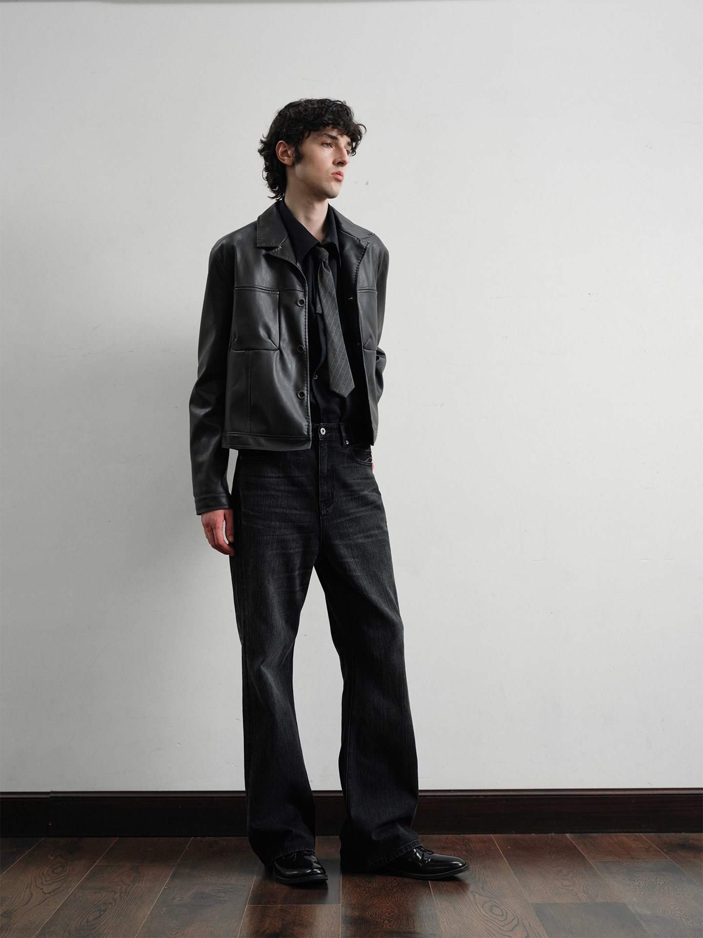 Flat Short Wide Jacket