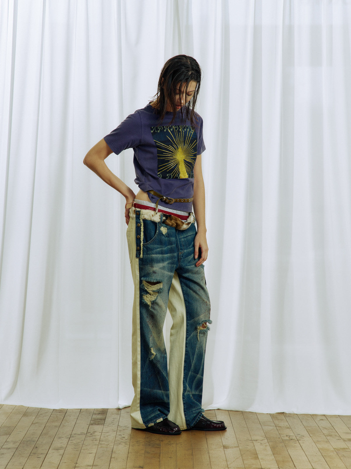 Glitter Print Distressed Finish T-Shirt