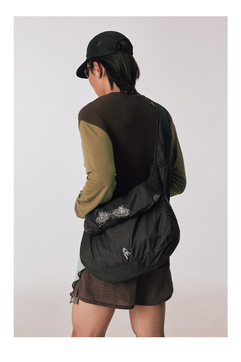 Drawstring Lightweight Shoulder Bag