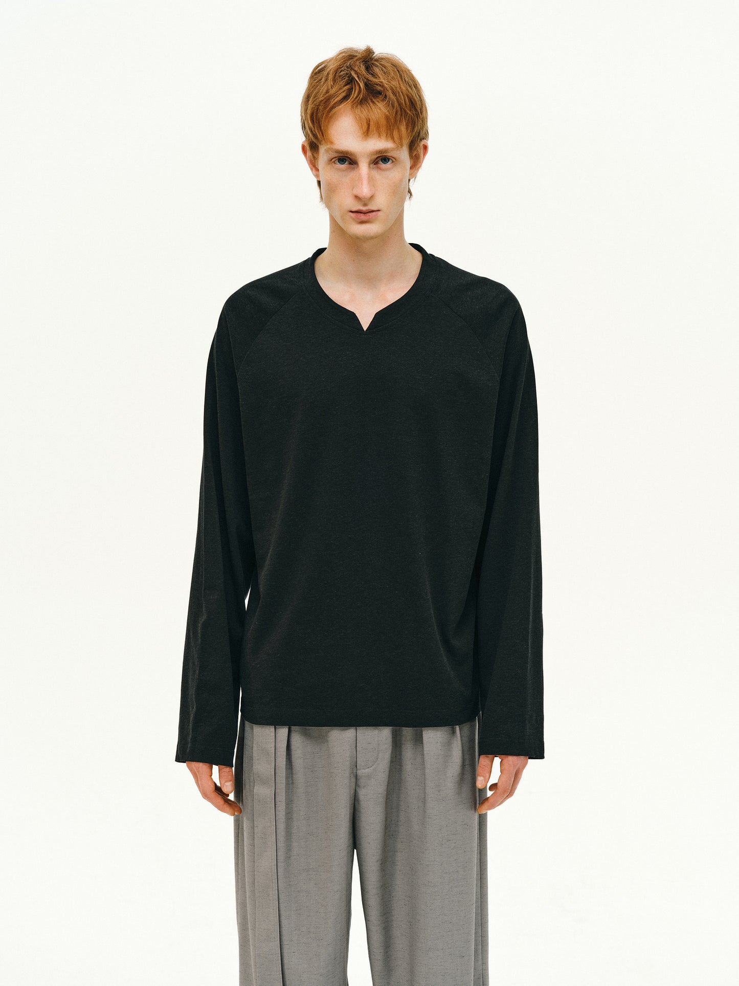 Linen-Blend V-Neck T-Shirt