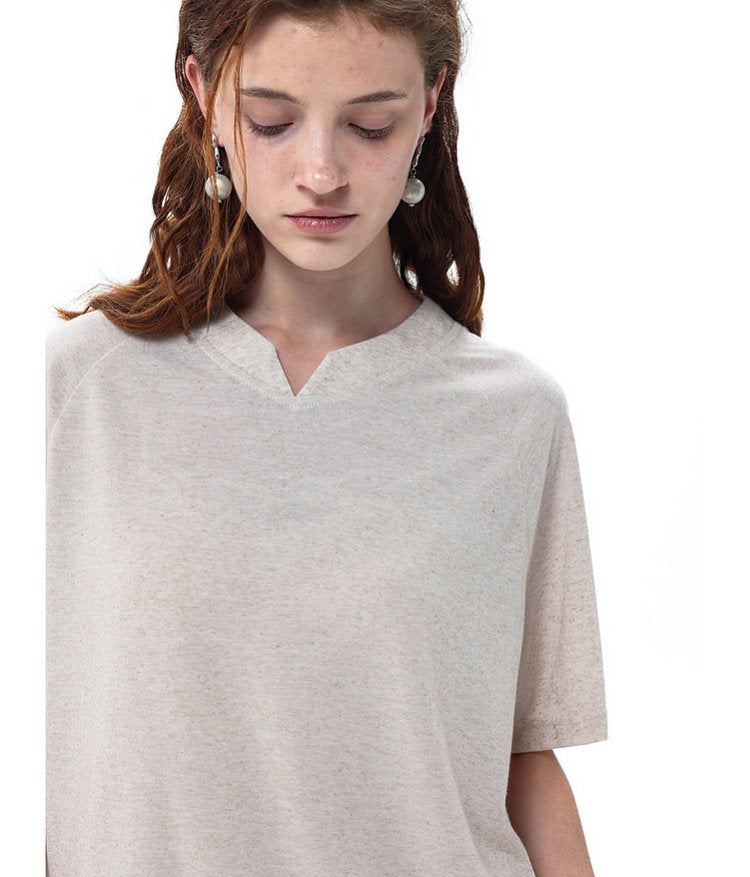 Small V-neck Raglan T-shirt