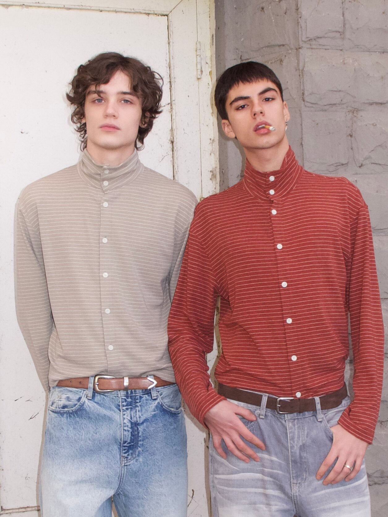Soft and comfortable striped button-down shirt
