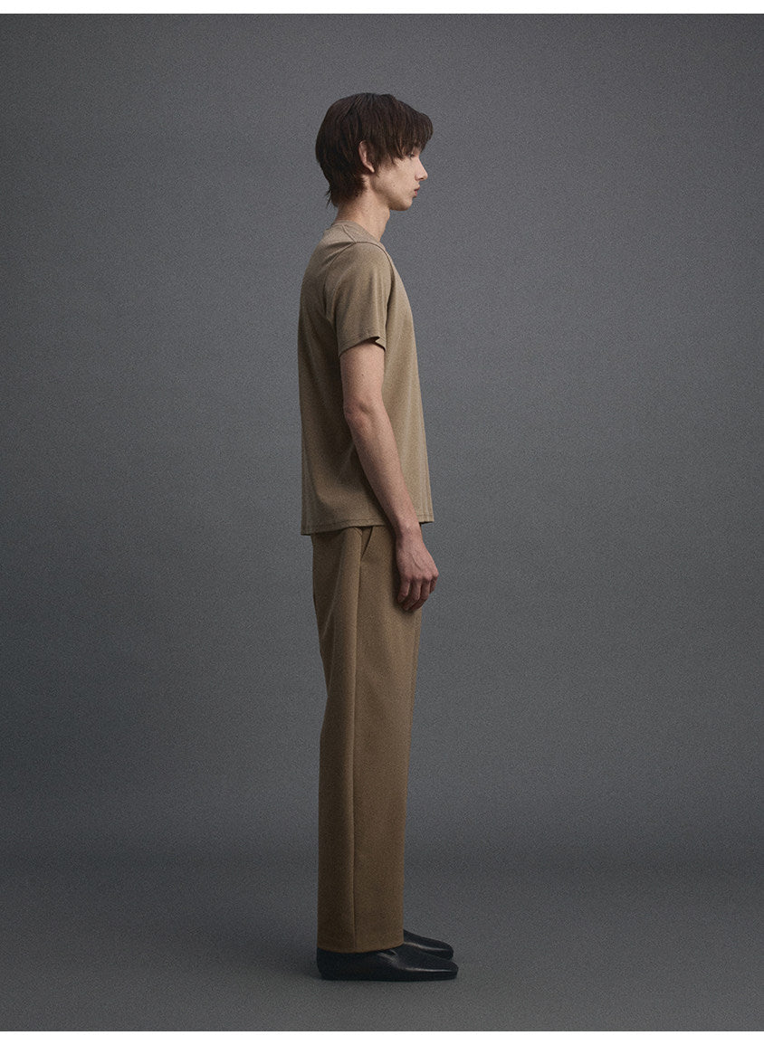 Curved-Cut Casual Pants