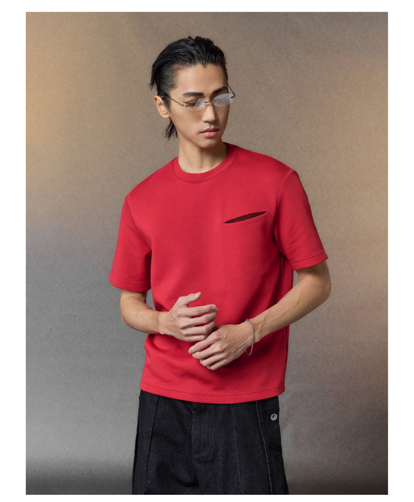 T-Shirt with Air Layer Pocket