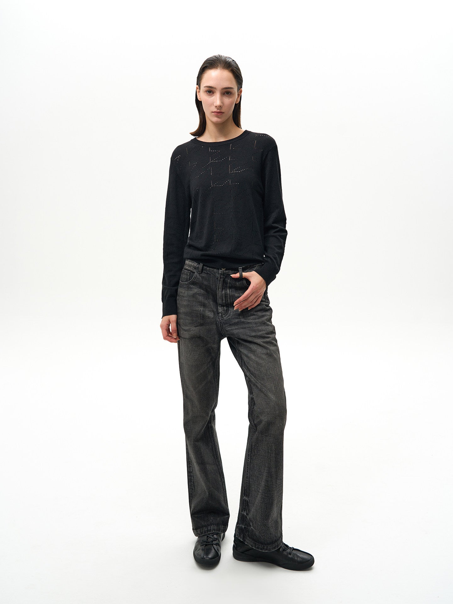 Hollow-Out Houndstooth Sweater